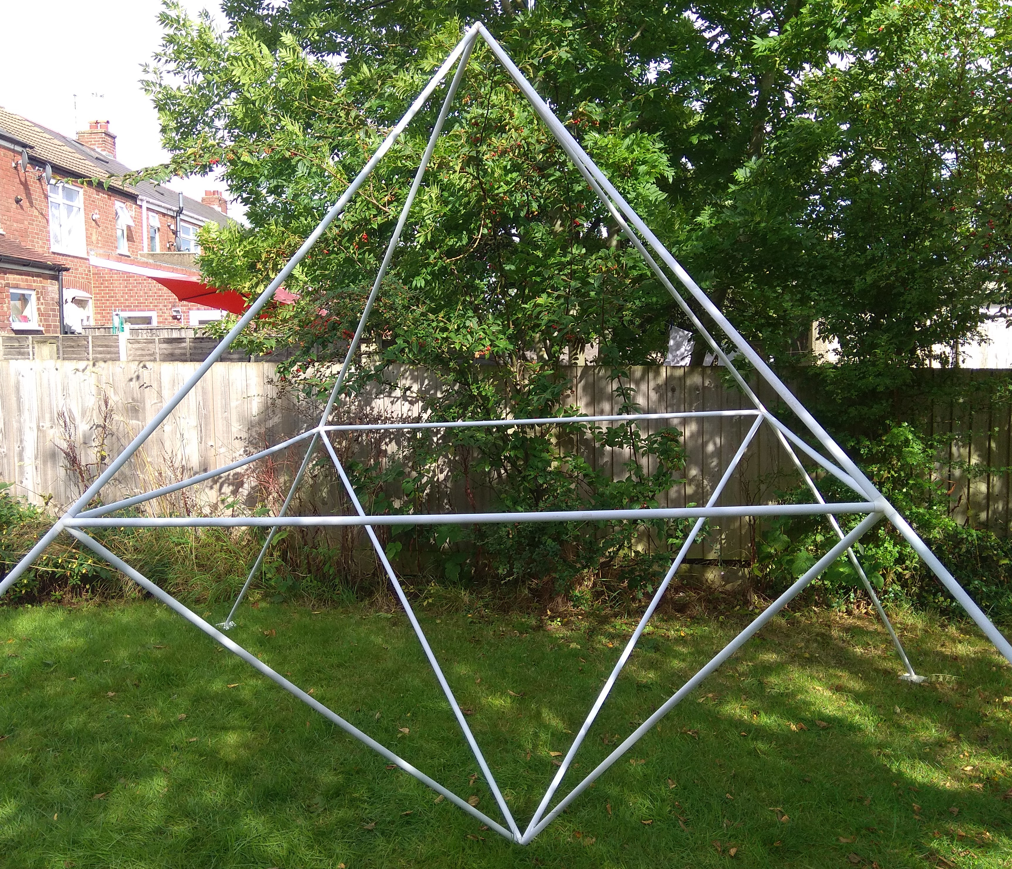 Prana Sphere with supporting Struts